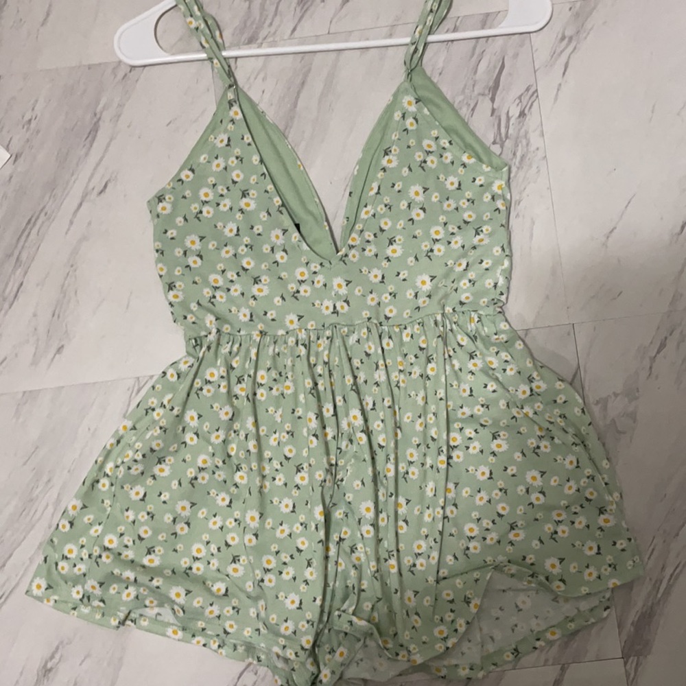 Spring romper - Picture 3 of 4
